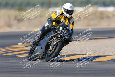 media/Nov-06-2023-Moto Forza (Mon) [[ce023d0744]]/4-Beginner Group/Session 3 (Turn 16)/